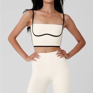 Alo Airbrush Streamlined Bra in Ivory/Black